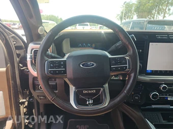 2024 Ford Super Duty F-250 King Ranch Crew Cab Medium Bed - miniatura 10