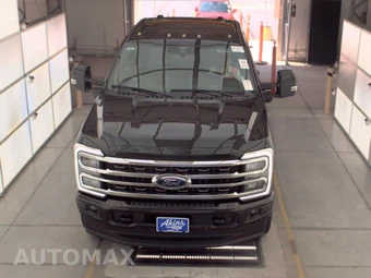 2024 Ford Super Duty F-250 King Ranch Crew Cab Medium Bed - miniatura 2