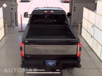 2024 Ford Super Duty F-250 King Ranch Crew Cab Medium Bed - miniatura 5