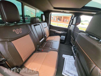 2024 Ford Super Duty F-250 King Ranch Crew Cab Medium Bed - miniatura 13
