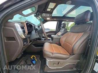 2024 Ford Super Duty F-250 King Ranch Crew Cab Medium Bed - miniatura 3
