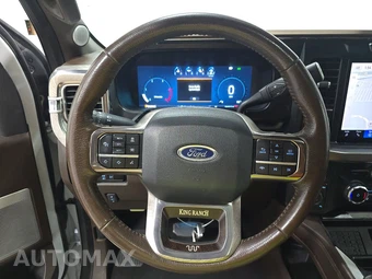 2024 Ford Super Duty F-250 King Ranch Crew Cab Medium Bed - miniatura 10