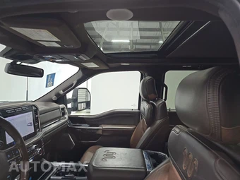 2024 Ford Super Duty F-250 King Ranch Crew Cab Medium Bed - miniatura 17