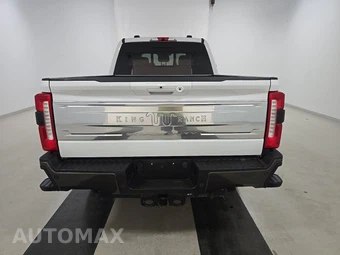 2024 Ford Super Duty F-250 King Ranch Crew Cab Medium Bed - miniatura 5
