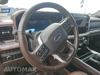 2024 Ford Super Duty F-250 King Ranch Crew Cab Medium Bed - miniatura 10