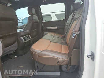 2024 Ford Super Duty F-250 King Ranch Crew Cab Medium Bed - miniatura 13