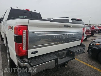 2024 Ford Super Duty F-250 King Ranch Crew Cab Medium Bed - miniatura 5