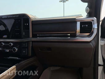 2024 Ford Super Duty F-250 King Ranch Crew Cab Medium Bed - miniatura 16