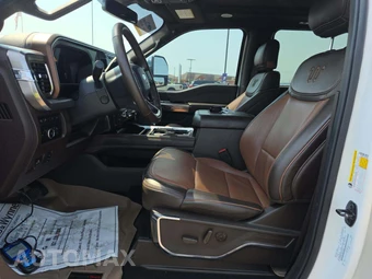 2024 Ford Super Duty F-250 King Ranch Crew Cab Medium Bed - miniatura 3