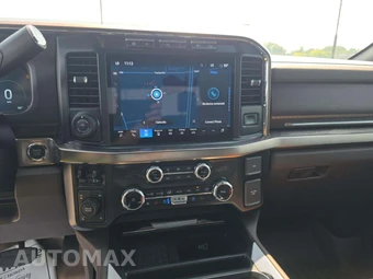 2024 Ford Super Duty F-250 King Ranch Crew Cab Medium Bed - miniatura 7