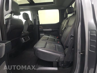 2024 Ford Super Duty F-250 Lariat Crew Cab Long Bed - miniatura 13