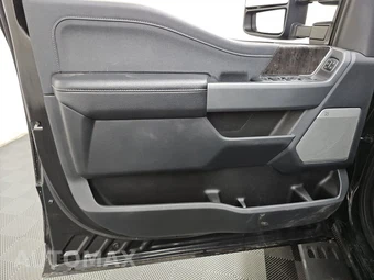 2024 Ford Super Duty F-250 Lariat Crew Cab Long Bed - miniatura 9