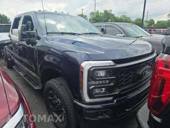 2024 Ford Super Duty F-250 Lariat Crew Cab Long Bed - miniatura 4