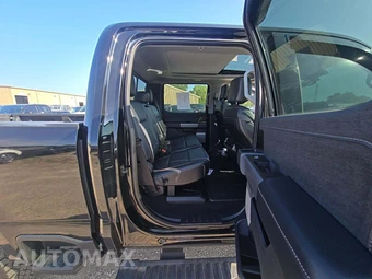 2024 Ford Super Duty F-250 Lariat Crew Cab Medium Bed - miniatura 13