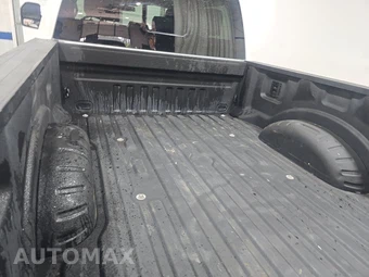 2024 Ford Super Duty F-250 Lariat Crew Cab Medium Bed - miniatura 17