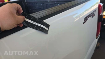 2024 Ford Super Duty F-250 Lariat Crew Cab Medium Bed - miniatura 20