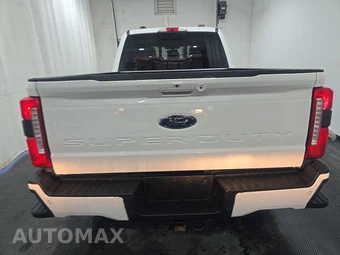 2024 Ford Super Duty F-250 Lariat Crew Cab Medium Bed - miniatura 5