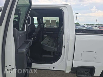 2024 Ford Super Duty F-250 Lariat Crew Cab Medium Bed - miniatura 10