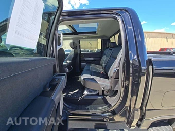 2024 Ford Super Duty F-250 Lariat Crew Cab Medium Bed - miniatura 10