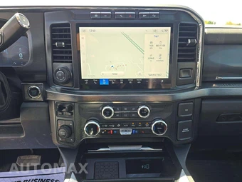 2024 Ford Super Duty F-250 Lariat Crew Cab Medium Bed - miniatura 7