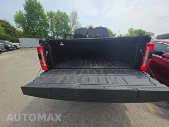 2024 Ford Super Duty F-250 Lariat Crew Cab Medium Bed - miniatura 14