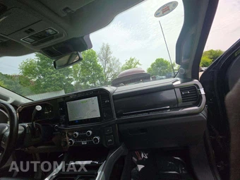 2024 Ford Super Duty F-250 Lariat Crew Cab Medium Bed - miniatura 19