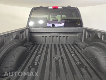 2024 Ford Super Duty F-250 Lariat Crew Cab Medium Bed - miniatura 16