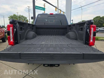 2024 Ford Super Duty F-250 Lariat Crew Cab Medium Bed - miniatura 14