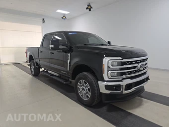 2024 Ford Super Duty F-250 Lariat Crew Cab Medium Bed - miniatura 3
