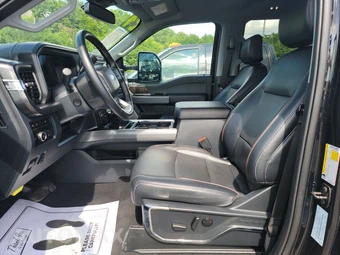 2024 Ford Super Duty F-250 Lariat Crew Cab Medium Bed - miniatura 7