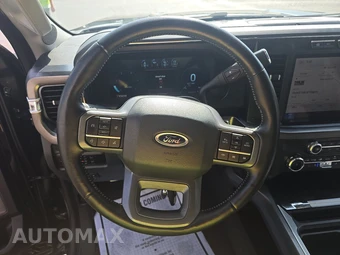 2024 Ford Super Duty F-250 Lariat Crew Cab Medium Bed - miniatura 10