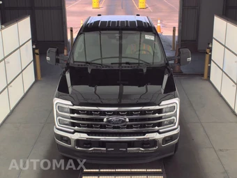 2024 Ford Super Duty F-250 Lariat Crew Cab Medium Bed - miniatura 2