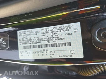 2024 Ford Super Duty F-250 Lariat Crew Cab Medium Bed - miniatura 2