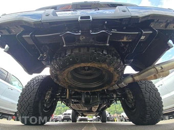 2024 Ford Super Duty F-250 Lariat Crew Cab Medium Bed - miniatura 12