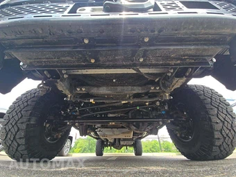 2024 Ford Super Duty F-250 Lariat Crew Cab Medium Bed - miniatura 17