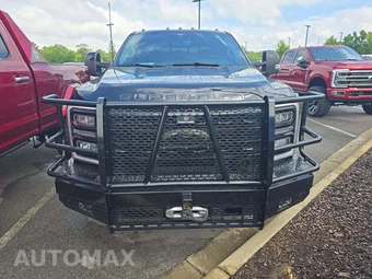 2024 Ford Super Duty F-250 Lariat Crew Cab Medium Bed - miniatura 18