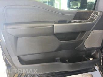 2024 Ford Super Duty F-250 Lariat Crew Cab Medium Bed - miniatura 9
