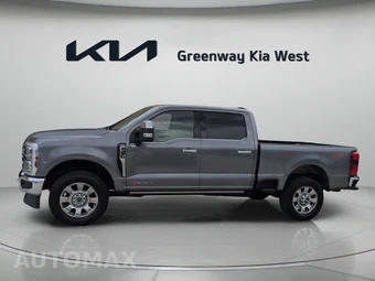 2024 Ford Super Duty F-250 Lariat Crew Cab Medium Bed - miniatura 4