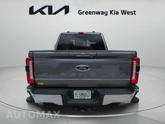 2024 Ford Super Duty F-250 Lariat Crew Cab Medium Bed - miniatura 6