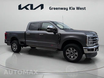 2024 Ford Super Duty F-250 Lariat Crew Cab Medium Bed - miniatura 9