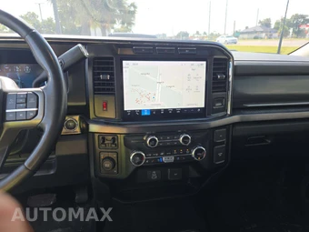2024 Ford Super Duty F-250 Lariat Crew Cab Medium Bed - miniatura 10