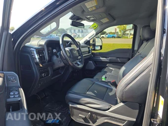 2024 Ford Super Duty F-250 Lariat Crew Cab Medium Bed - miniatura 6