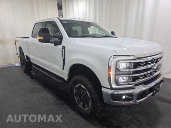 2024 Ford Super Duty F-250 Lariat Crew Cab Medium Bed - miniatura 3