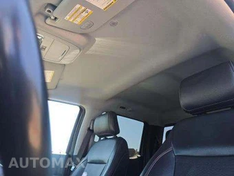 2024 Ford Super Duty F-250 Lariat Crew Cab Medium Bed - miniatura 12