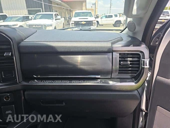 2024 Ford Super Duty F-250 Lariat Crew Cab Medium Bed - miniatura 19