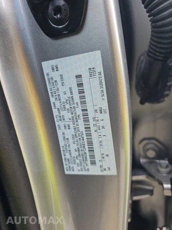 2024 Ford Super Duty F-250 Lariat Crew Cab Medium Bed - miniatura 14