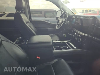 2024 Ford Super Duty F-250 Lariat Crew Cab Medium Bed - miniatura 8