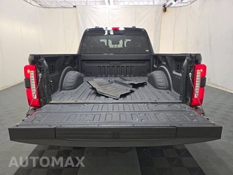 2024 Ford Super Duty F-250 Lariat Crew Cab Medium Bed - miniatura 16