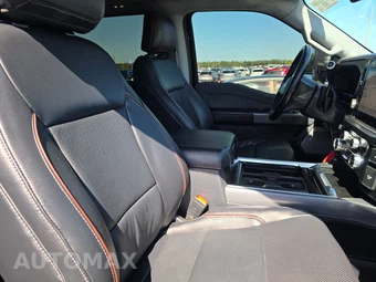 2024 Ford Super Duty F-250 Lariat Crew Cab Medium Bed - miniatura 8