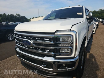 2024 Ford Super Duty F-250 Lariat Crew Cab Medium Bed